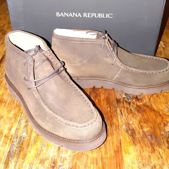 Banana Republic Other - Brown Leather Suede Boots